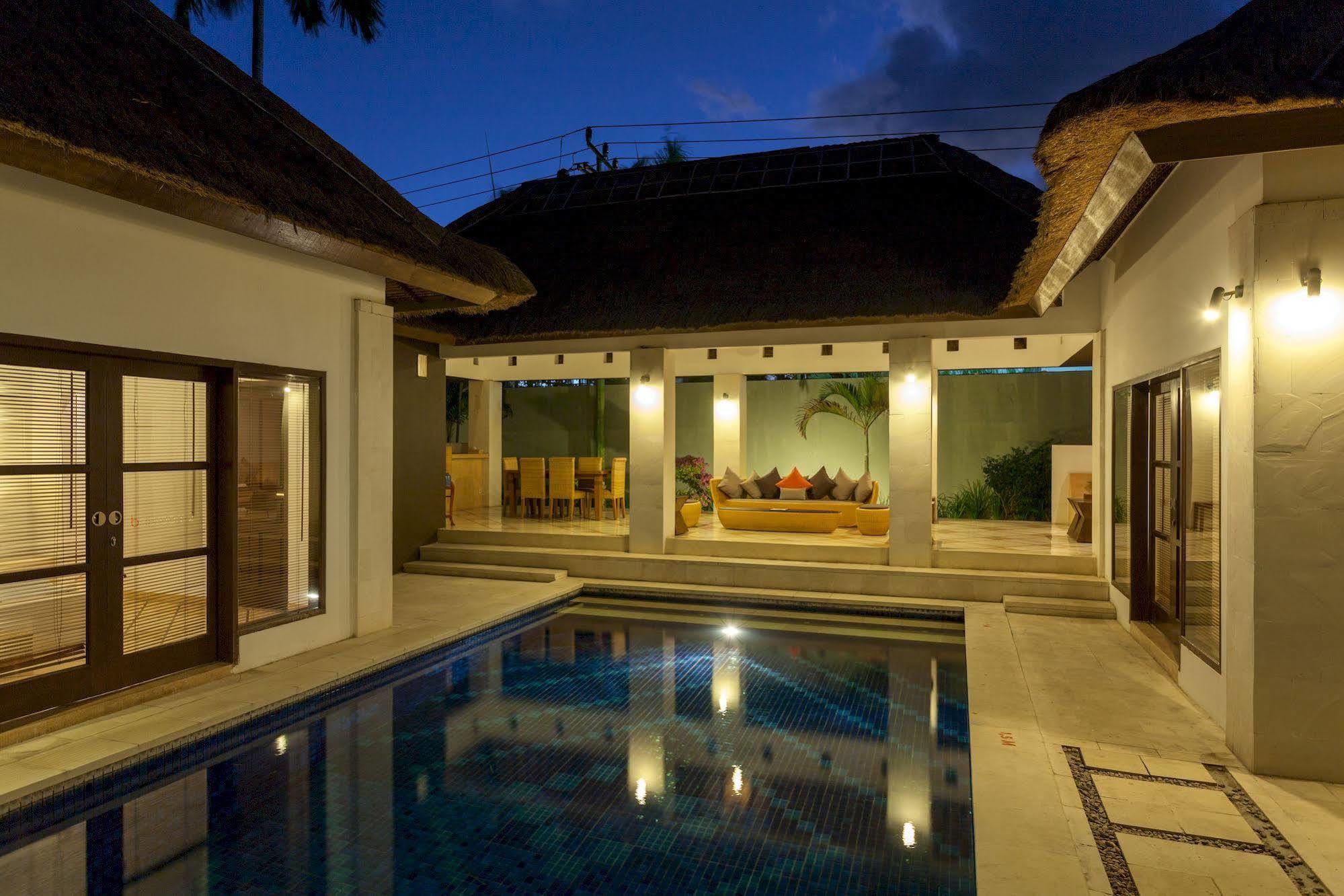 Casa Benita By Bracha Villas Management Seminyak Exterior foto